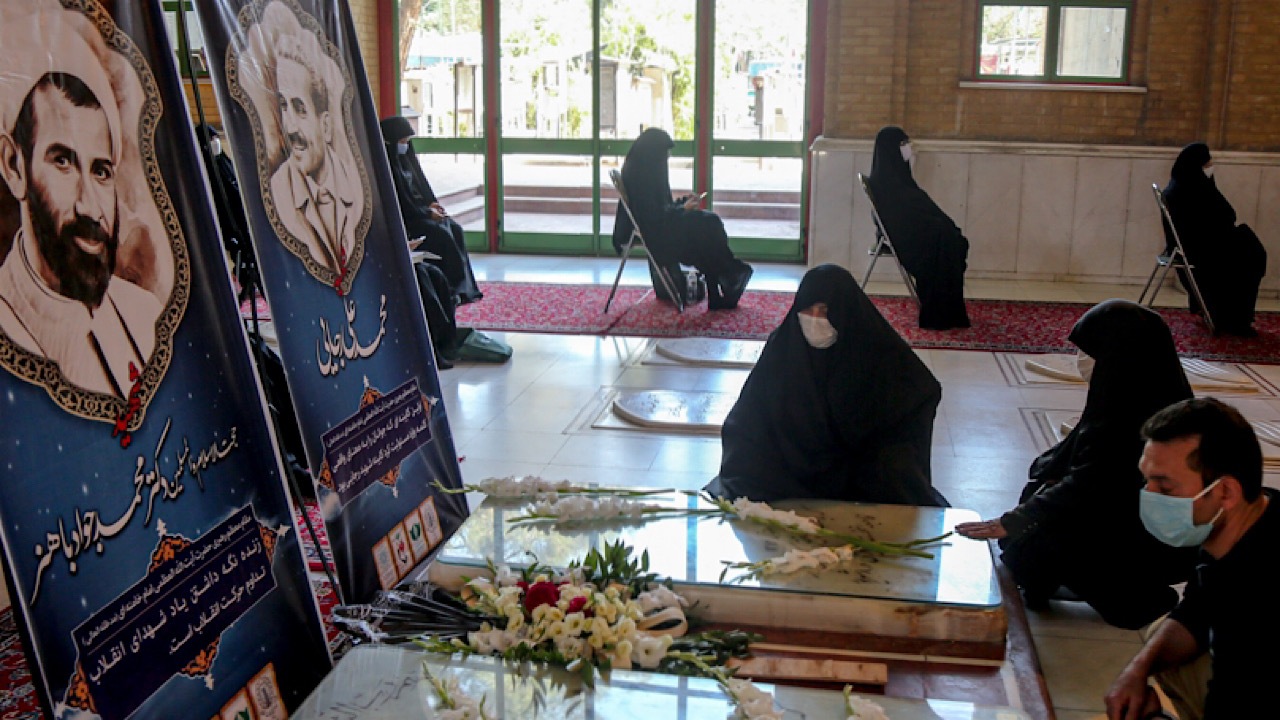 جوانان باید شهدای شاخص را بشناسند