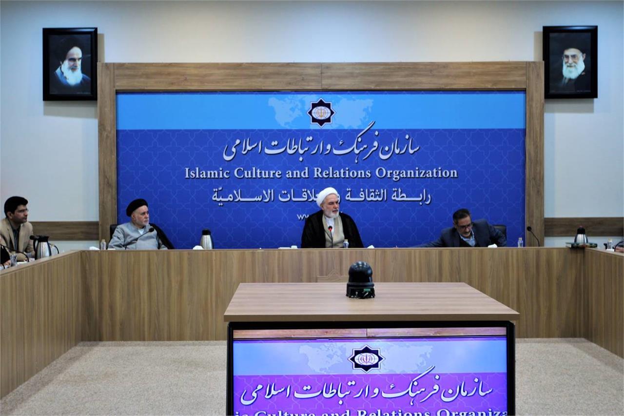 نماز از موثرترین راه‌های کاهش آسیب‌های اجتماعی است