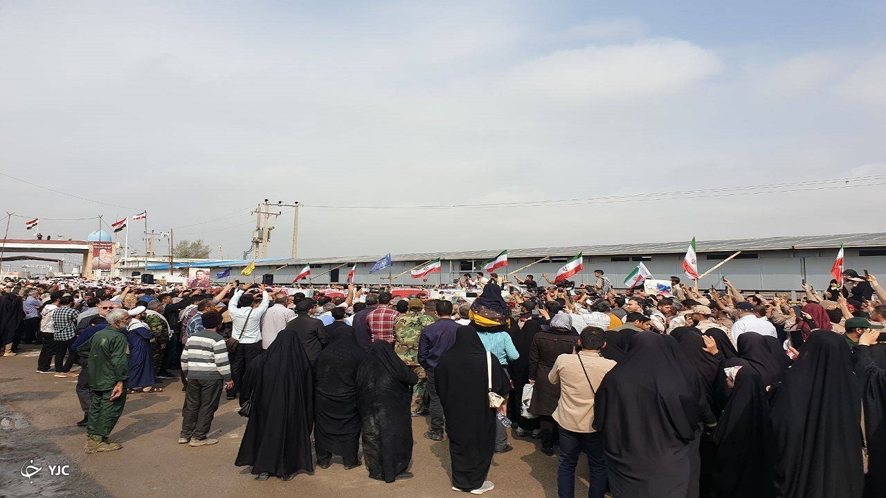 بازگشت پیکر ۷۱ شهید دفاع مقدس به کشور + فیلم و تصاویر