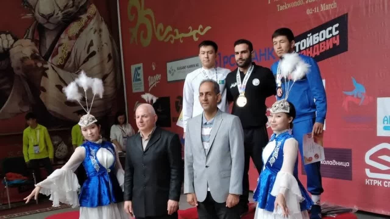 حسین نوری کشتی گیر ناشنوای اردبیل طلایی شد