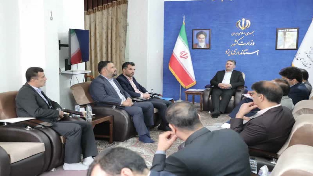 کاهش حداکثری فشار بر مودیان مالیاتی استان یزد