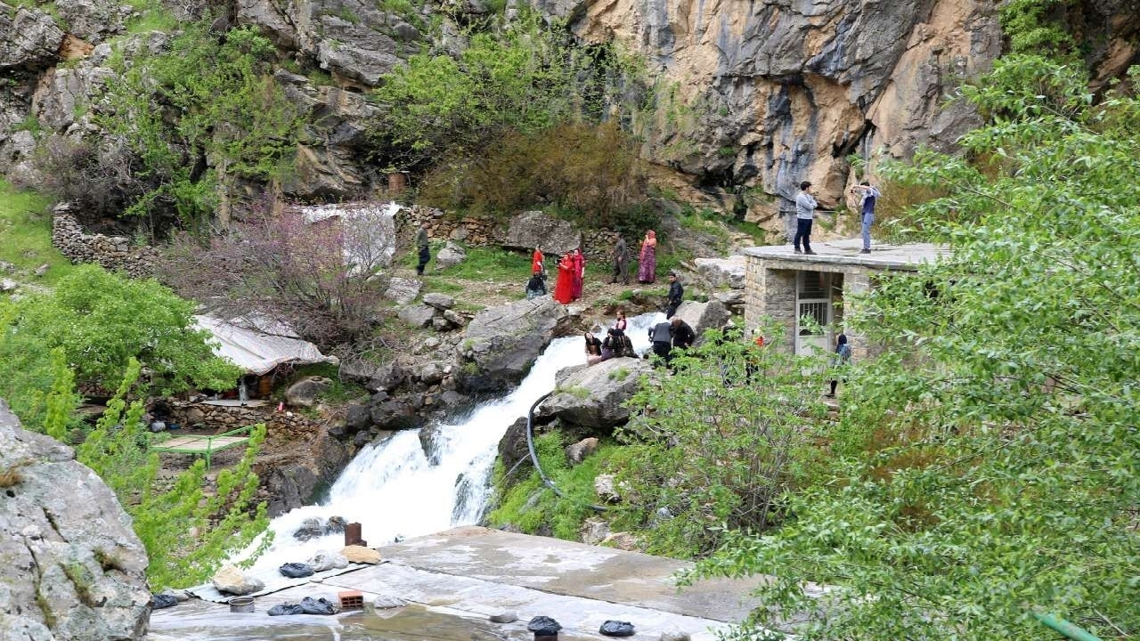 صدور موافقت با ایجاد سه طرح گردشگری در کردستان