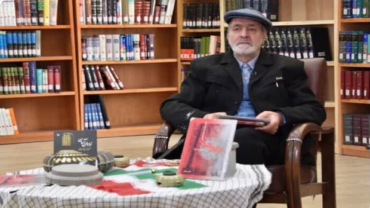 شعر کرمانشاه بی کاج شد