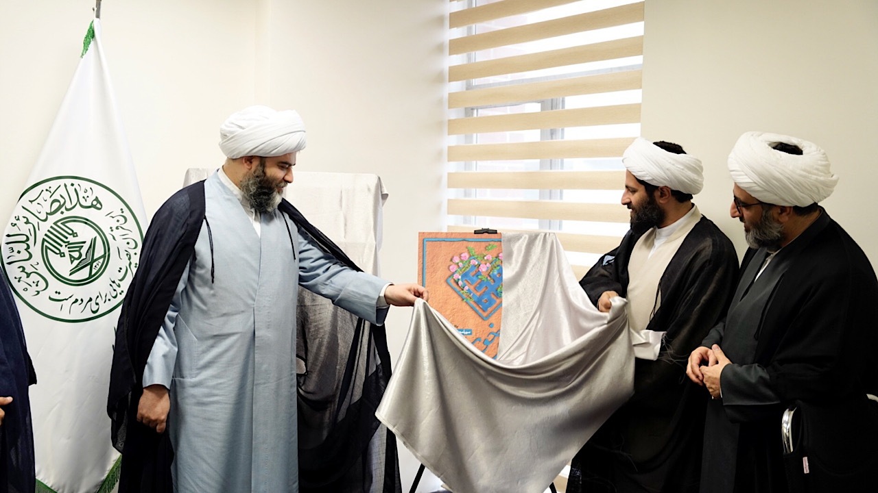 سنت جلسات خانگی قرآن در محله‌ها تقویت شود