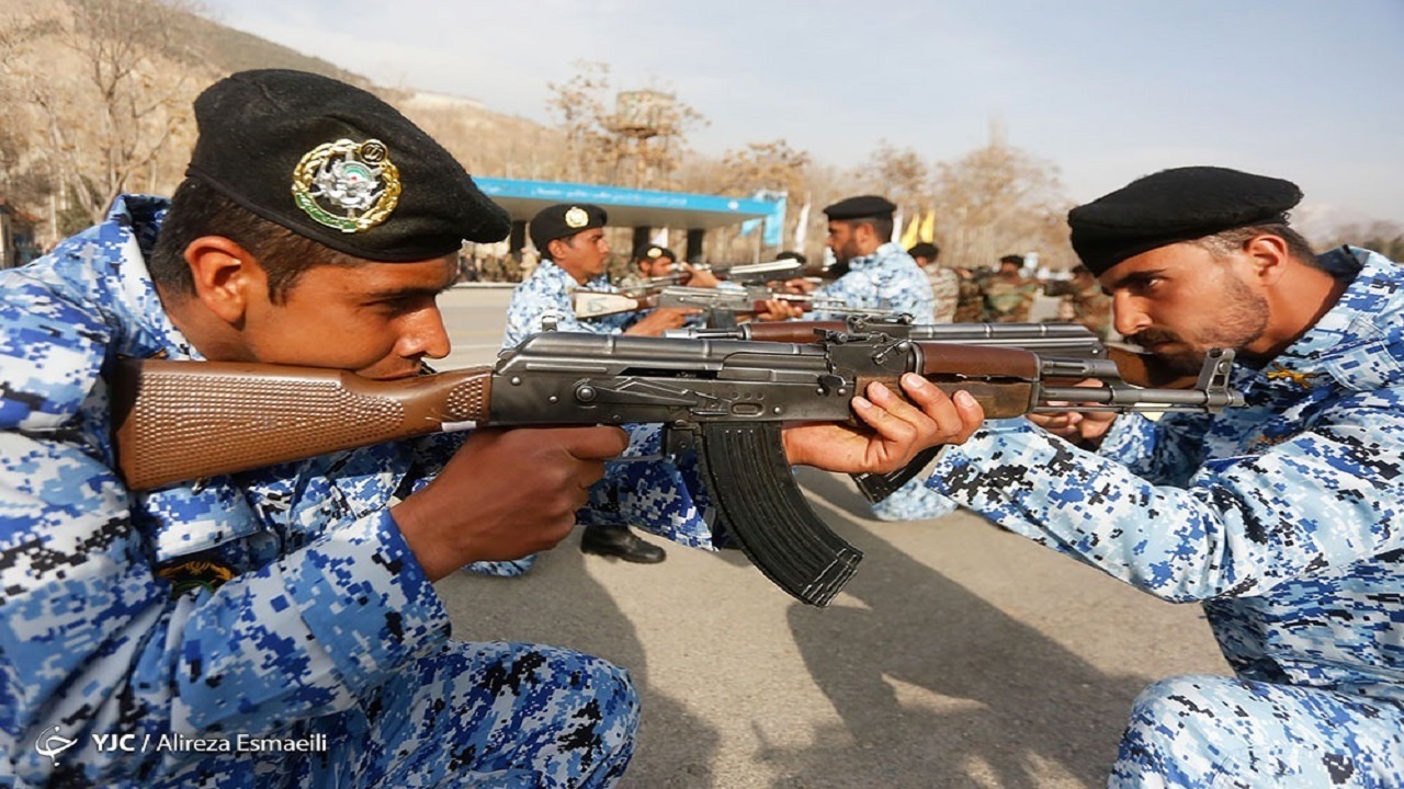 حقوق سربازان از بودجه ۱۴۰۲ حذف نشده است