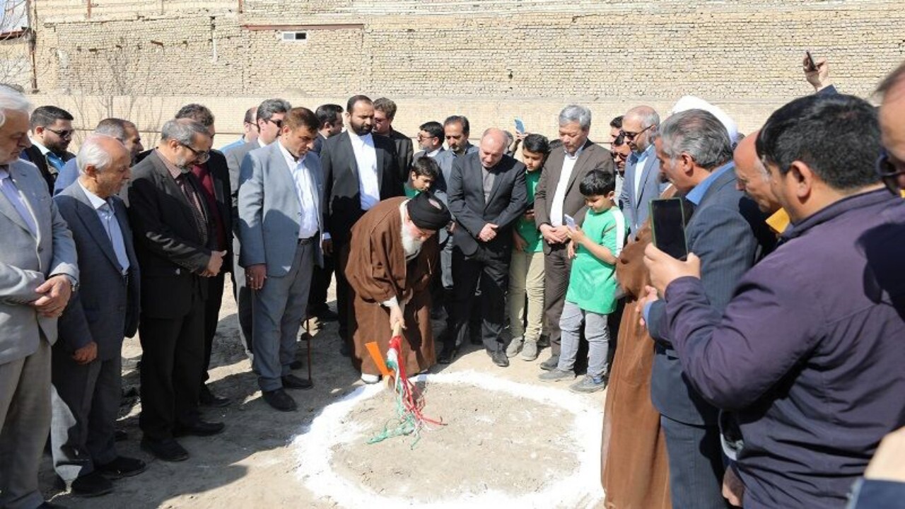 کلنگ زنی ساخت ۱۲ مدرسه در مناطق حاشیه شهر مشهد