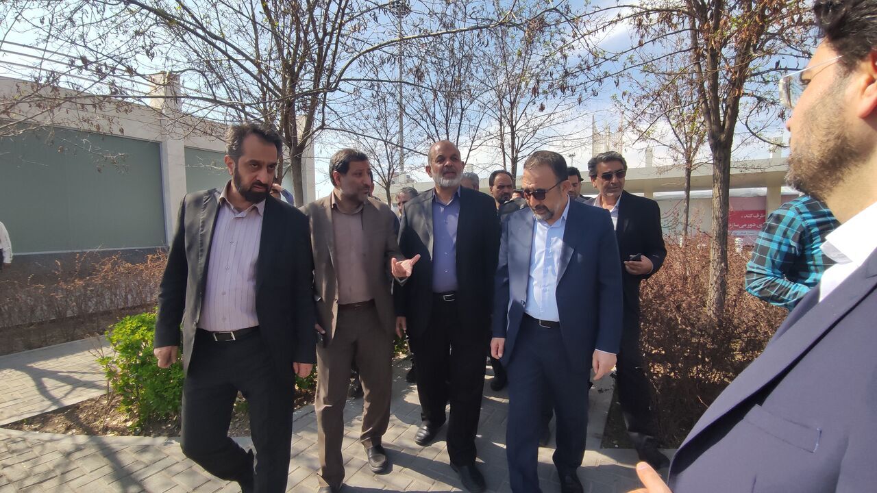 خدمت به زائران بارگاه رضوی افتخار بزرگی برای مشهدی‌ها است
