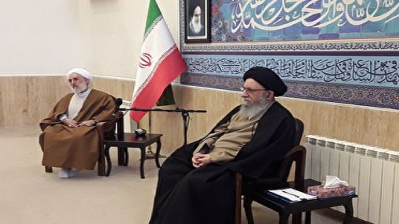 مسئله عفاف و حجاب ابزار دشمن برای از بین بردن نماد انقلاب