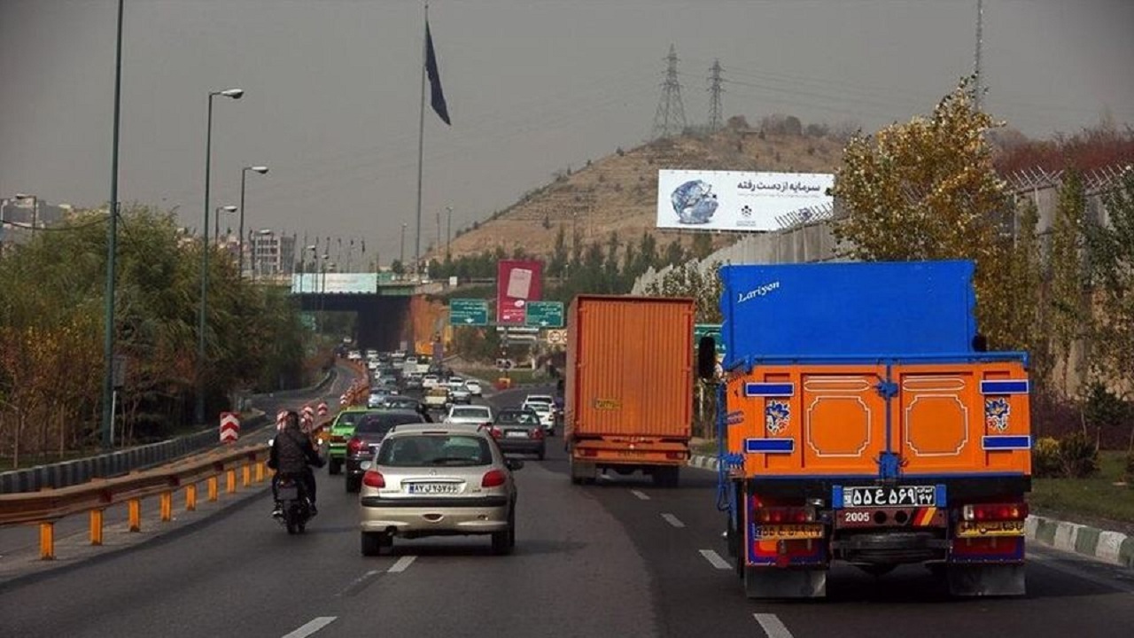 ممنوعیت تردد کامیون از معابر شهری همدان
