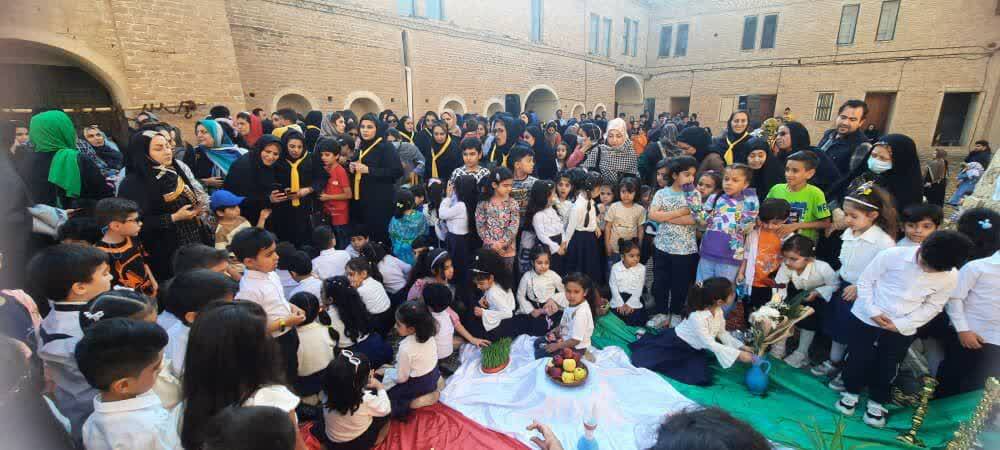 کودکان شوشی به پیشواز نوروز رفتند