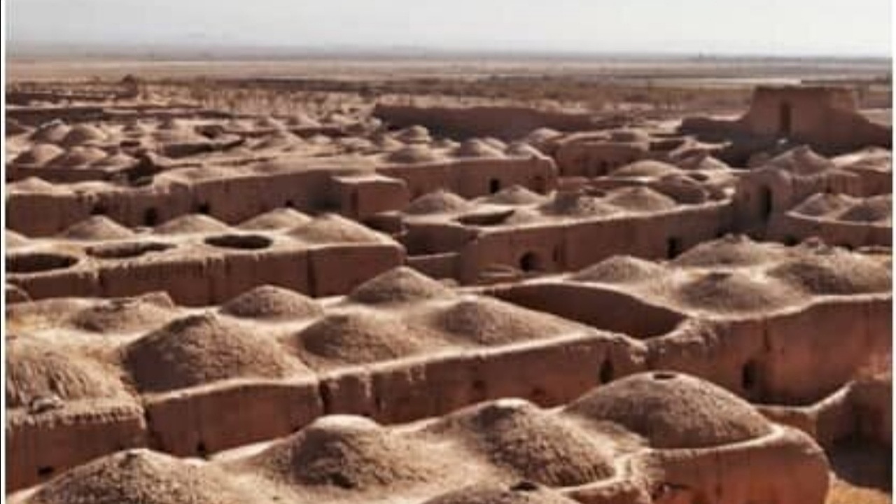 سفر به سرزمین برجای مانده از تاریخ