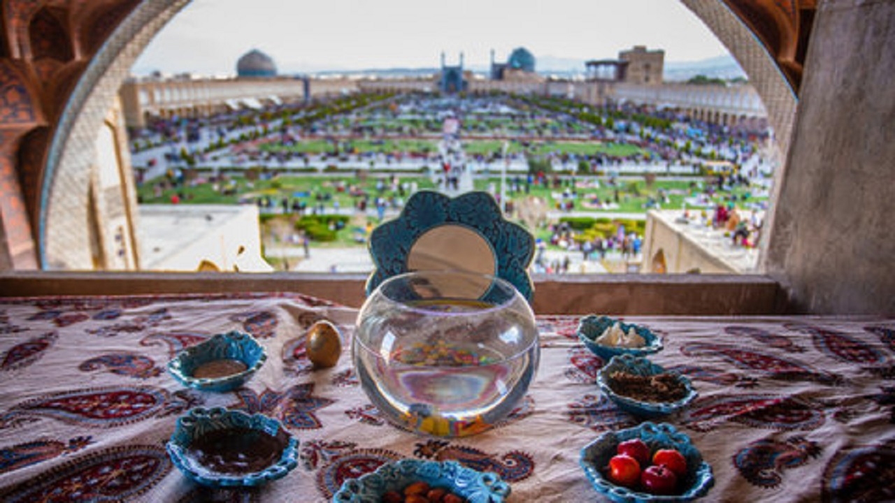آغاز میزبانی اصفهان از مسافران نوروزی