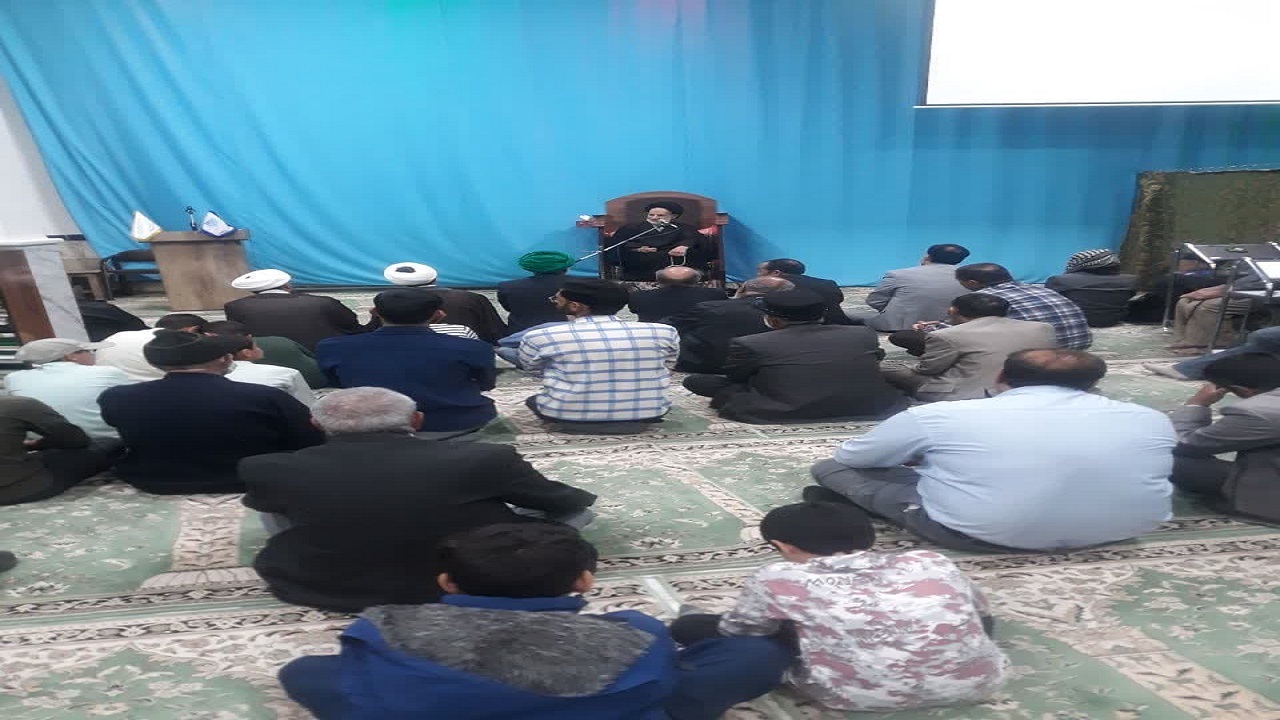 مسجد کانون انسان سازی است