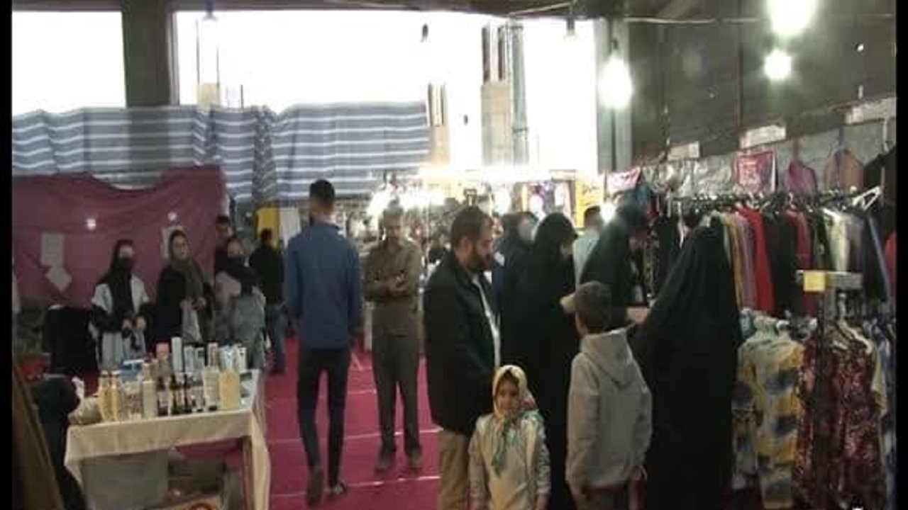 برپایی نمایشگاه بهاره در پردیسان قم