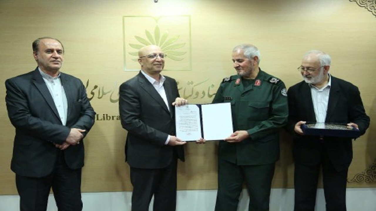 جامعه دانشگاهی برای تحقق صدور فرهنگ ایرانی اسلامی باید تلاش کند