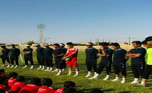 دردِ دل با جوان یزدی که هم قهرمان جهان است و هم نویسنده کتاب