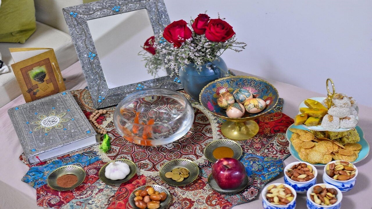 هر سین را کجای سفره هفت سین قرار می‌دهند؟