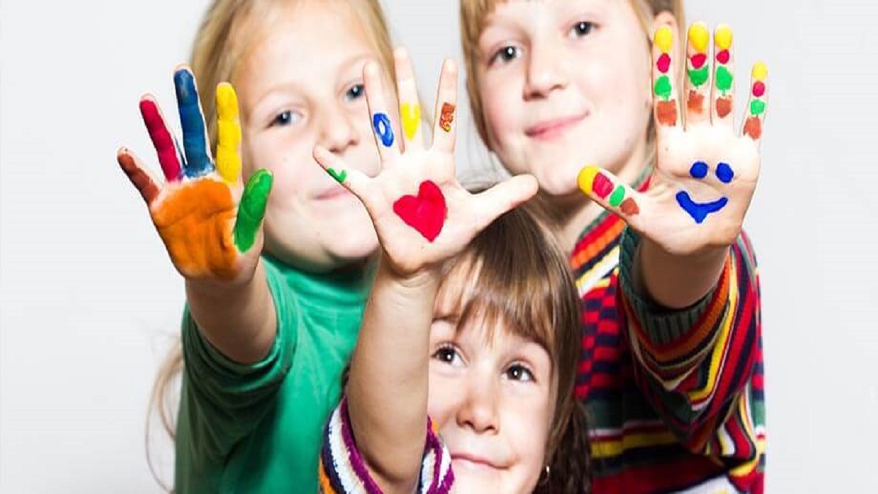 بچه‌ها چطور شاد می شوند؟