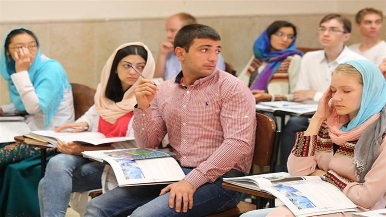 دانشجویان بین‌الملل باید زودتر از موعد برای درخواست خود اقدام کنند + فیلم