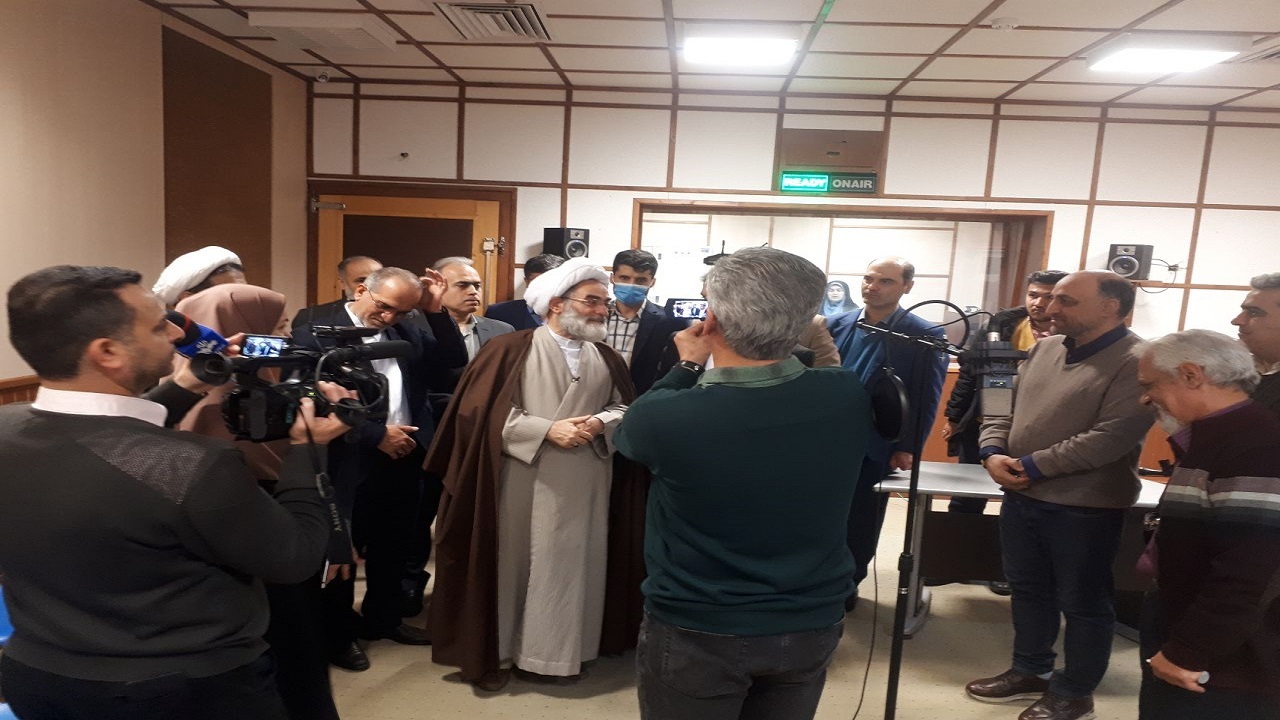 آیت الله فلاحتی از صدا و سیمای مرکز گیلان بازدید کرد