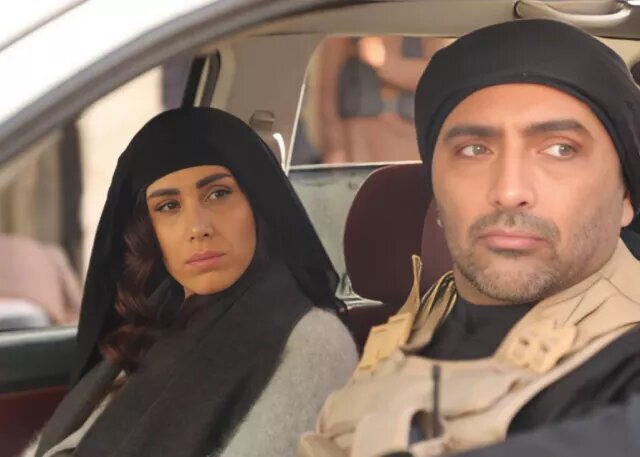 بازیگر