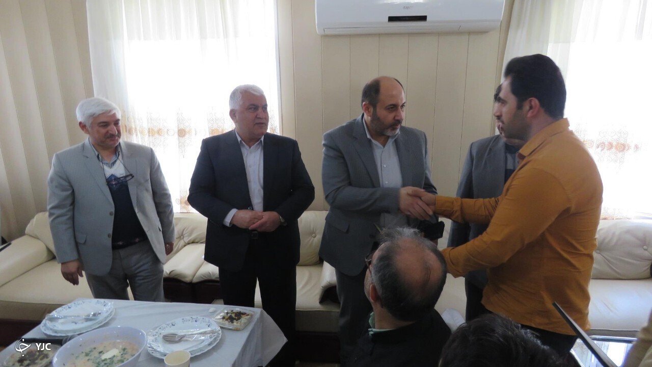 تسهیلات ویژه به سرمایه‌گذاران صنایع پایین دستی پرداخت می‌شود