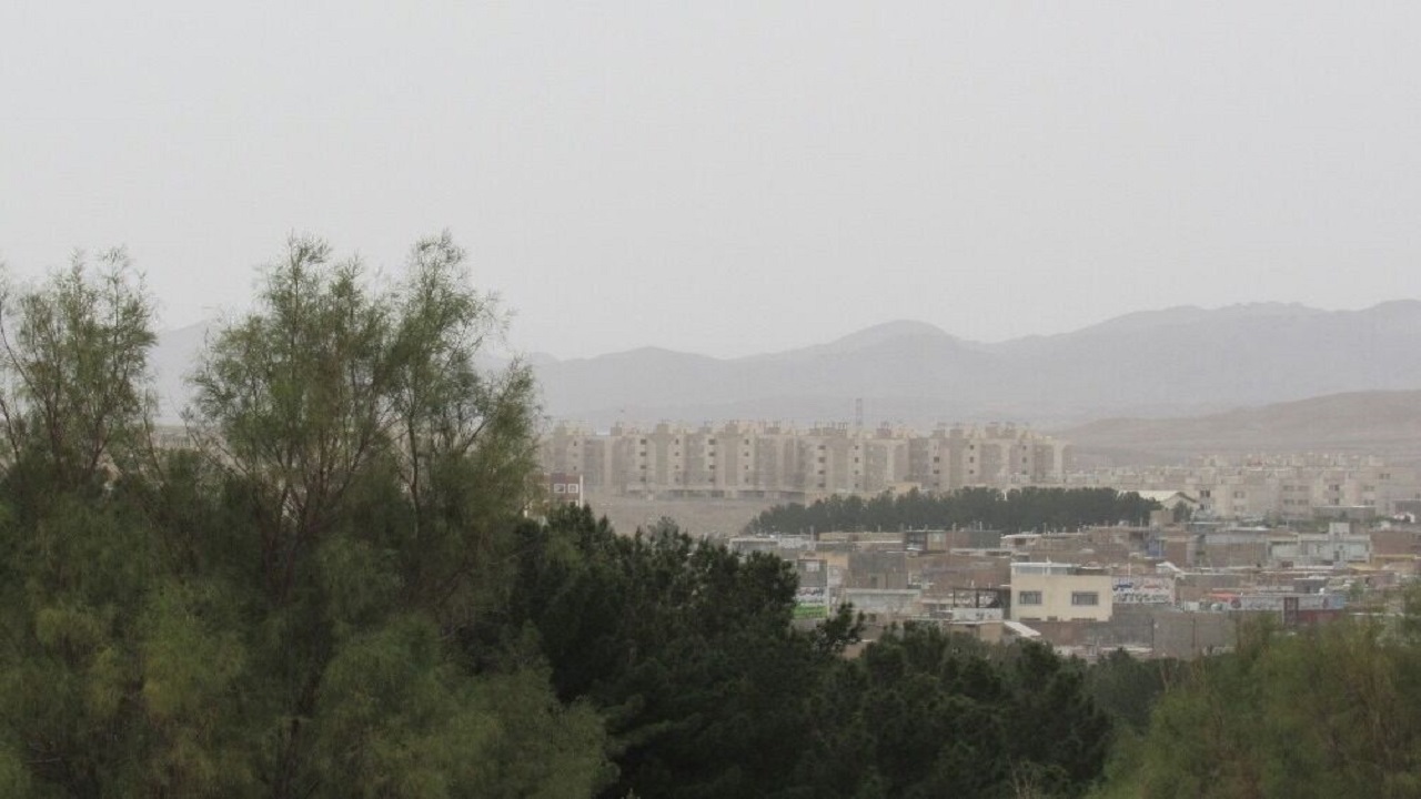 تداوم خیزش گرد و خاک در خراسان جنوبی