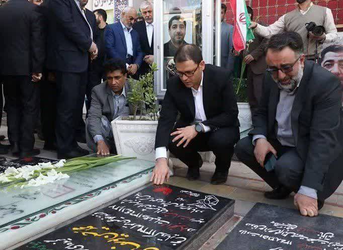 آخرین تصویر از مرحوم &laquo;اسماعیل احمدی&raquo; پیش از سقوط بالگرد