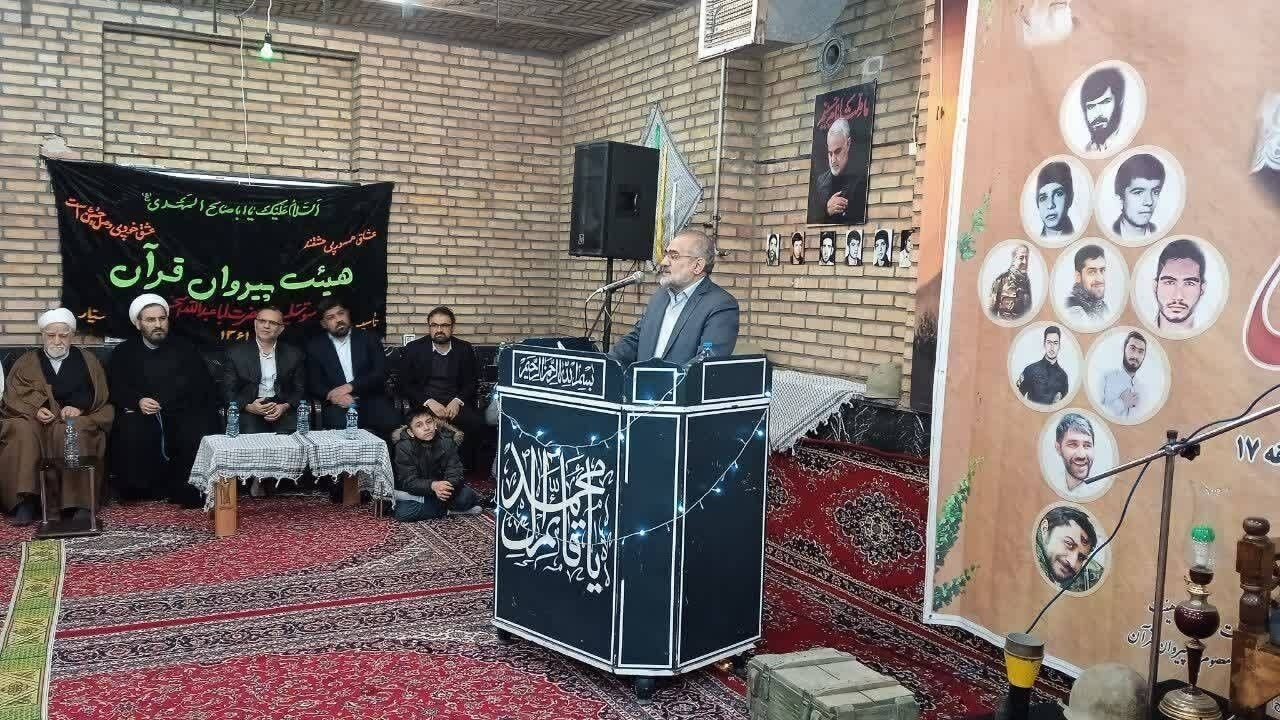 چالش‌های اقتصادی را با روحیه دوران دفاع مقدس می‌توان پشت سر گذاشت