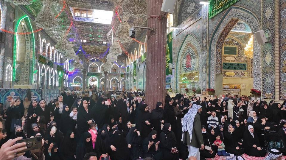 تصاویر حرم امام حسین (ع) درشب میلاد