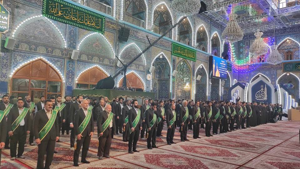 تصاویر حرم امام حسین (ع) درشب میلاد