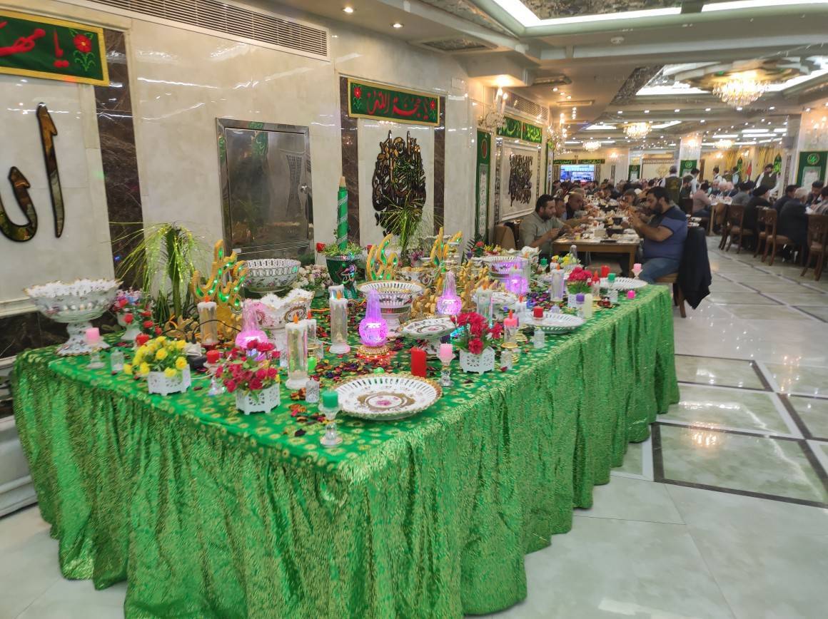 تصاویر حرم امام حسین (ع) درشب میلاد