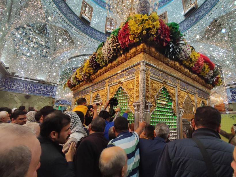 تصاویر حرم امام حسین (ع) درشب میلاد