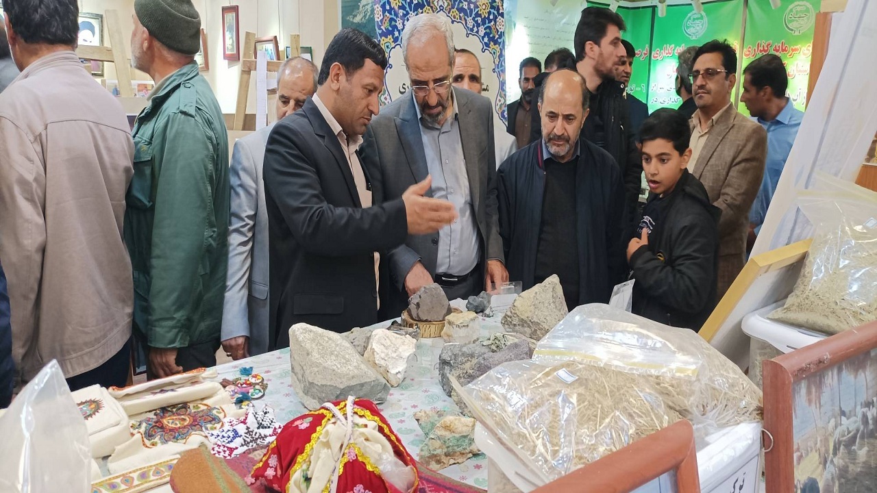 ریگانی ها نمایشگاه توانمندی ها را به اصفهان بردند