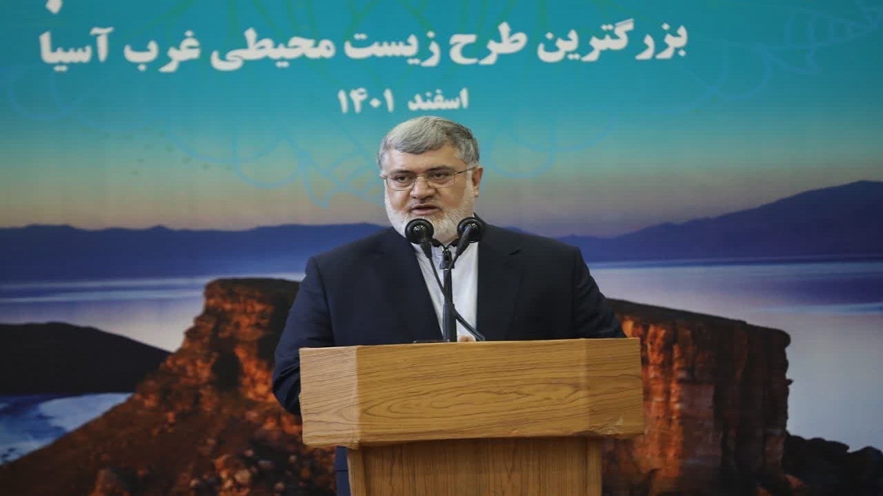 تحقق وعده دولت برای احیای دریاچه ارومیه/رئیس جمهور تونل ۳۶ کیلومتری انتقال آب به دریاچه ارومیه را افتتاح کرد