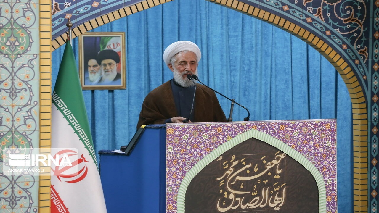 امام حسین (ع) اسوه انفاق و بندگی در راه خداست
