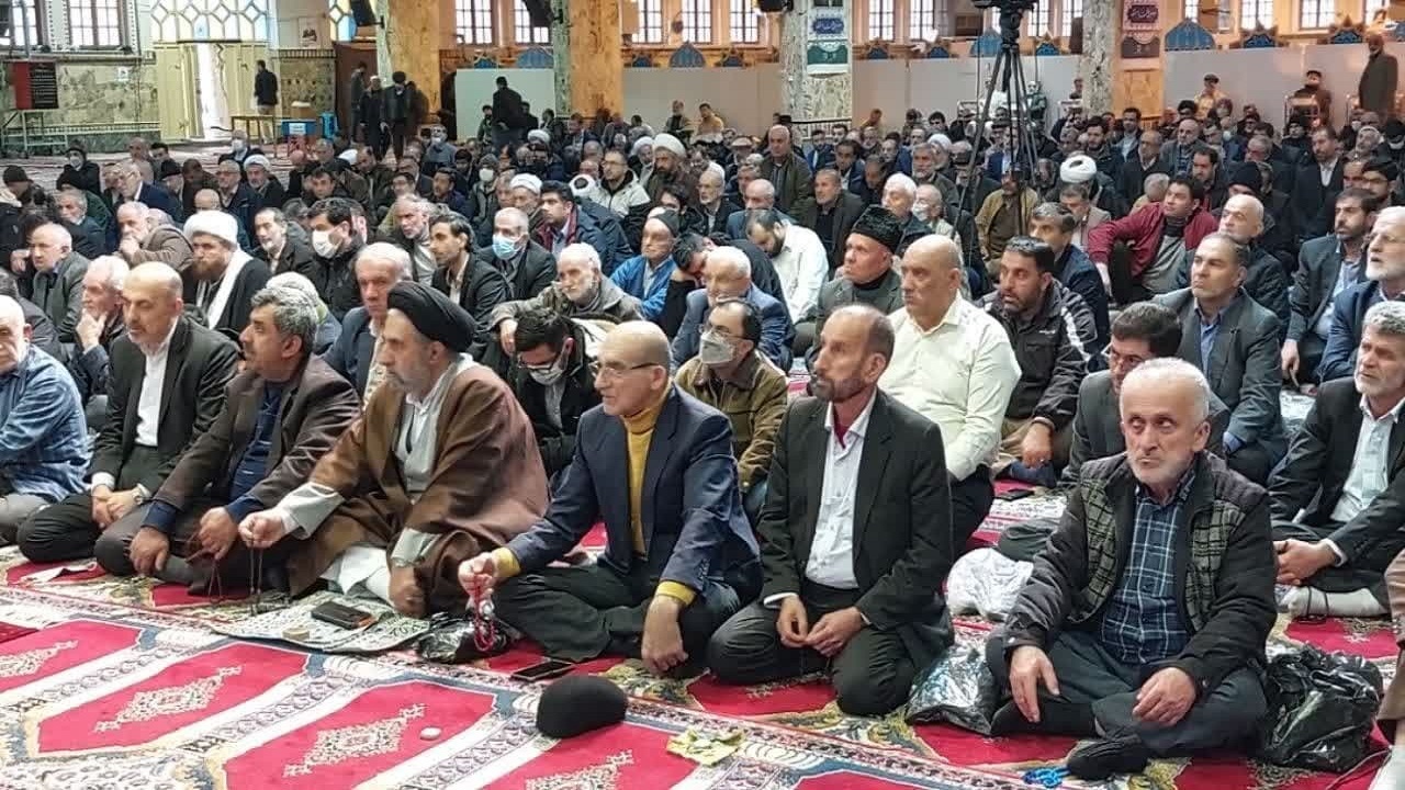 لزوم دیپلماسی قوی‌تری برای تعامل با کشور‌های همسایه