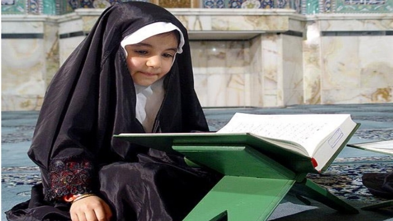 جشن آغاز قرائت قرآن نونهالان ایرانی و افغانستانی در مشهد آغاز شد + فیلم