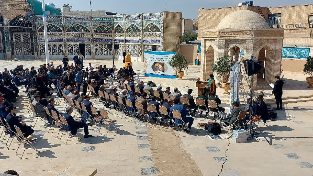 یادمان آذر یزدی، قلب تپنده هنر و ادب یزد شد