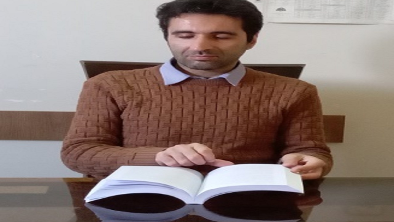 انتشار کتاب قلمرو شیر‌ها در مراغه