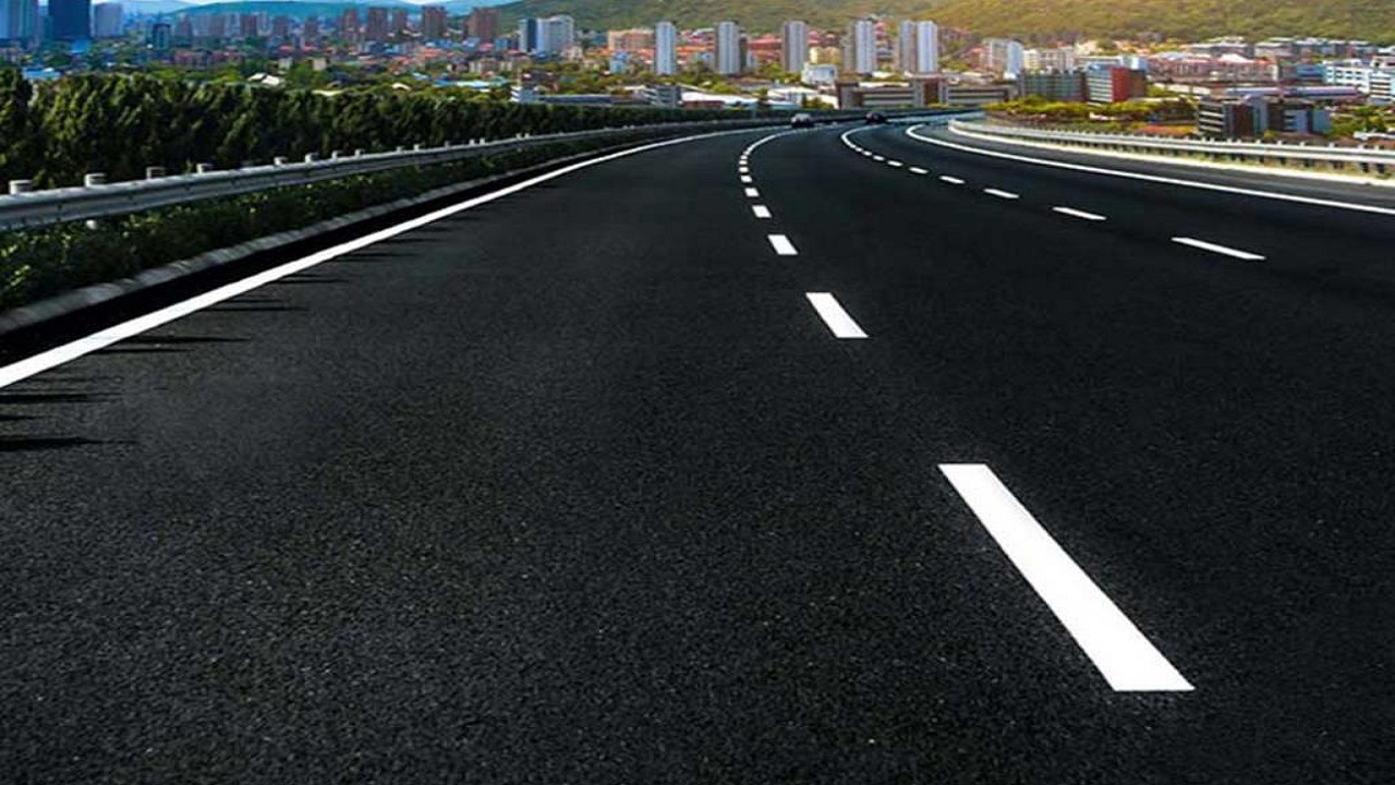 گلایه‌مندی رانندگان از عدم خط کشی خیابان شهریار تبریز + فیلم