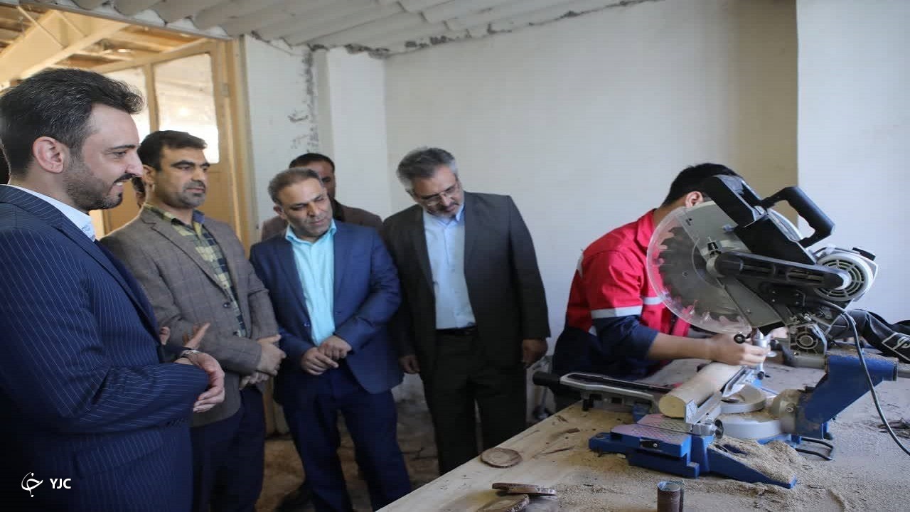 هنرستان‌ها بهترین ظرفیت در راستای تحول در صنعت کشور هستند