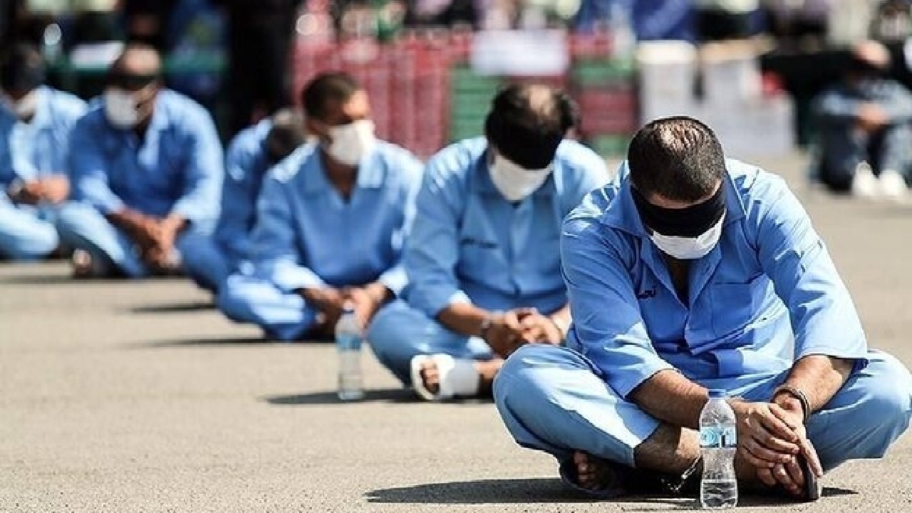 ۷ نفر از اراذل و اوباش پاکدشت روانه زندان شدند