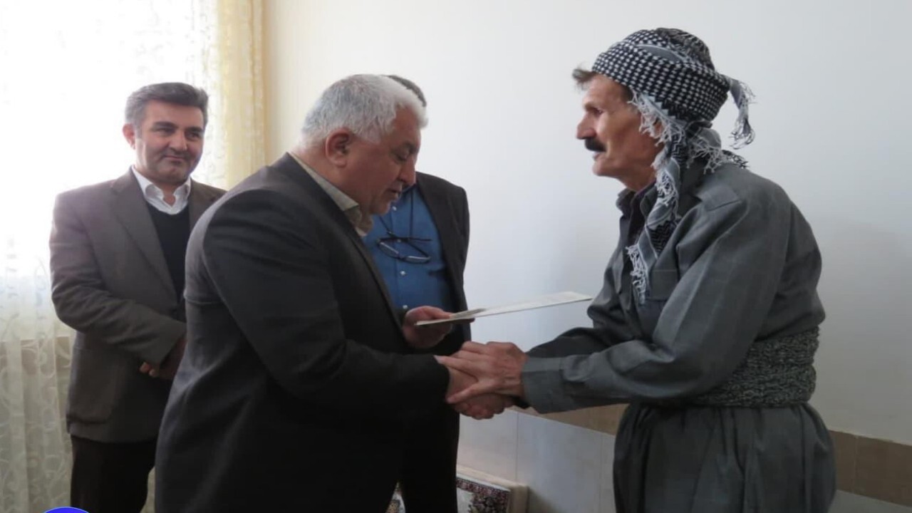 مسئولان مهابادی با خانواده جانبازان مهاباد دیدار کردند