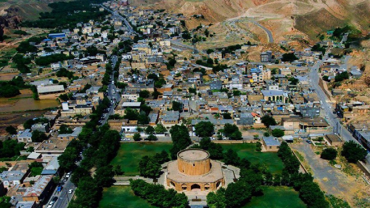 شهرستان مرزی کلات تنها سه شعبه بانکی دارد
