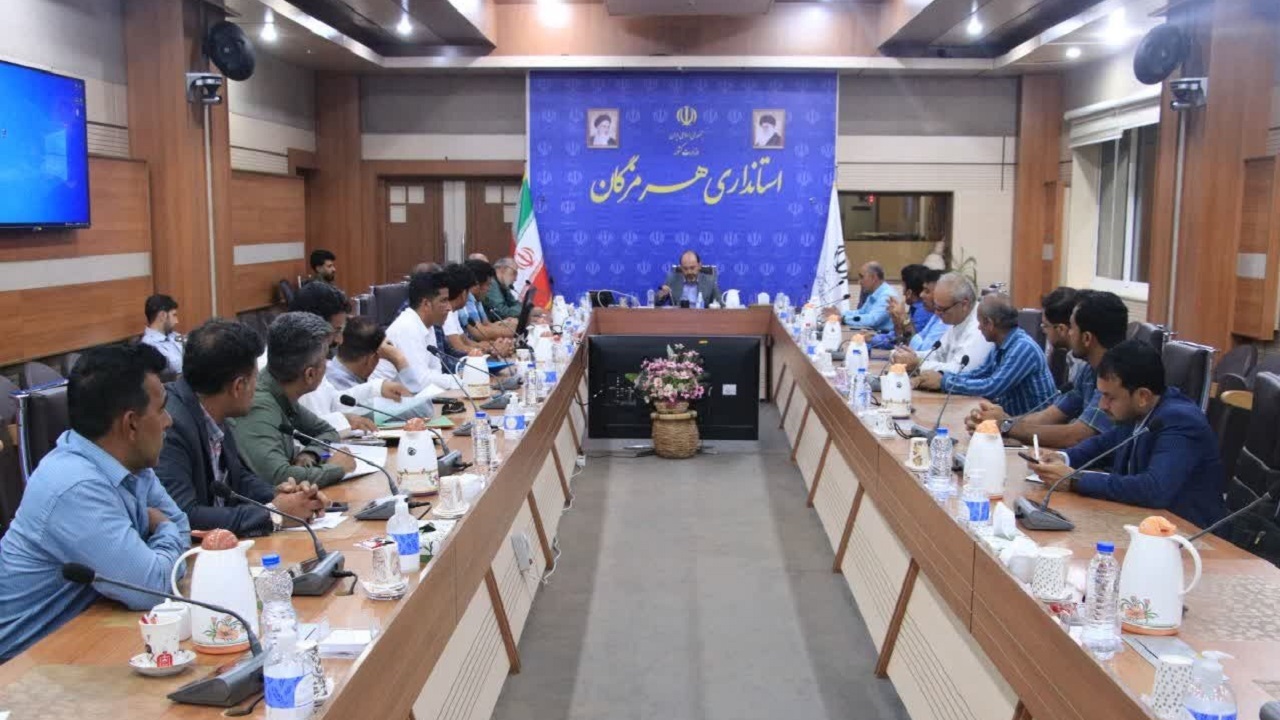 صیادان برای خرید ادوات صیادی تسهیلات کم بهره دریافت می‌کنند