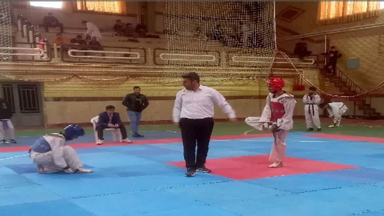 مسابقات تکواندو قهرمانی چهارمحال و بختیاری برگزار شد