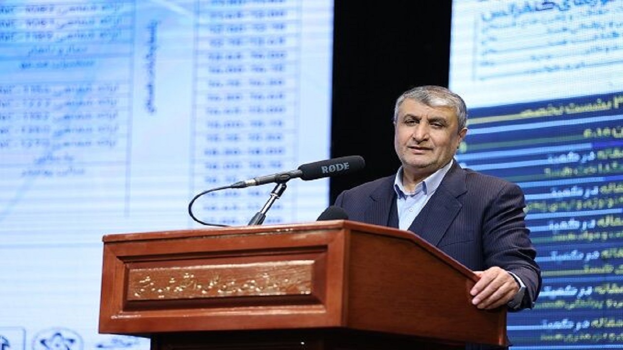 تلاش می‌کنند با فضاسازی و ایران هراسی مسیر ما را مسدود کنند