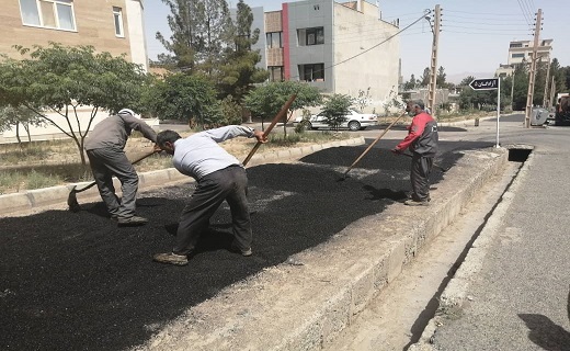 پیاده رو سازی بیشتر معابر انجام شده است