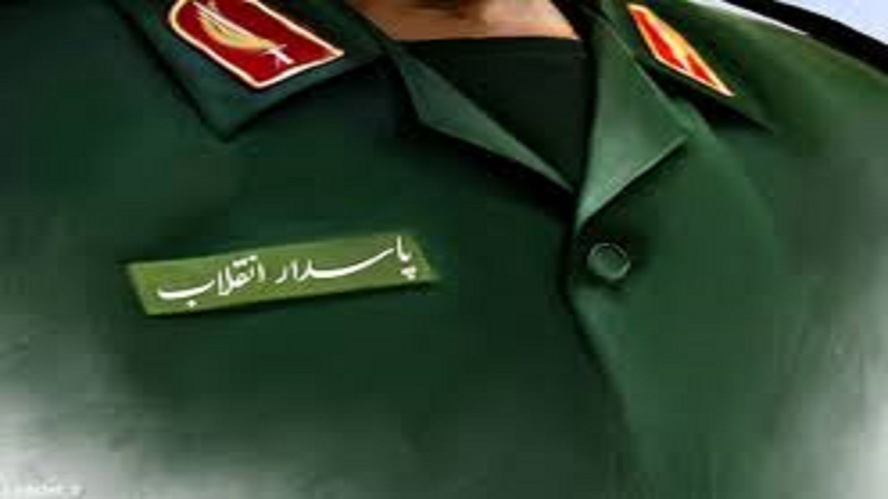 حضور فرماندهان سپاه در مسجد مکی زاهدان